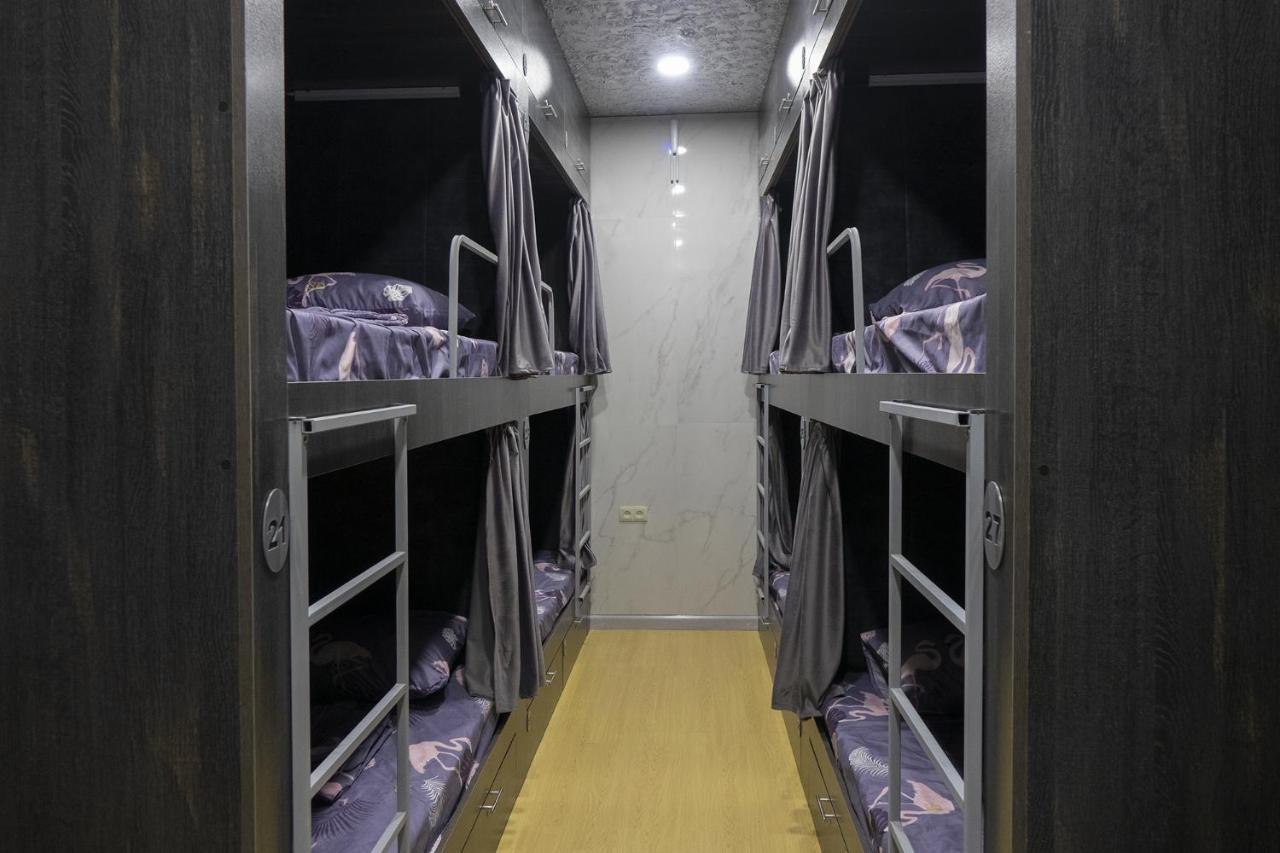 Midcity Hostel Γιερεβάν Εξωτερικό φωτογραφία