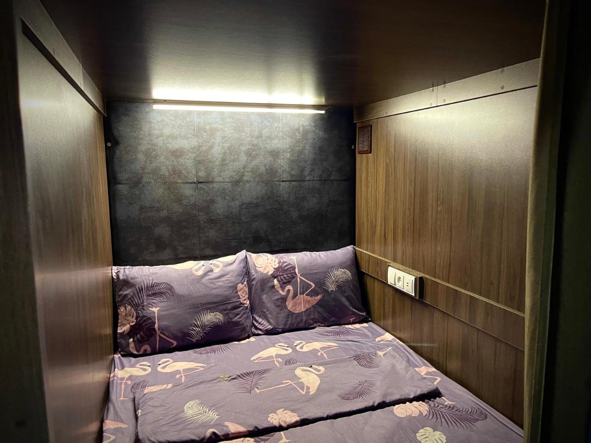 Midcity Hostel Γιερεβάν Εξωτερικό φωτογραφία